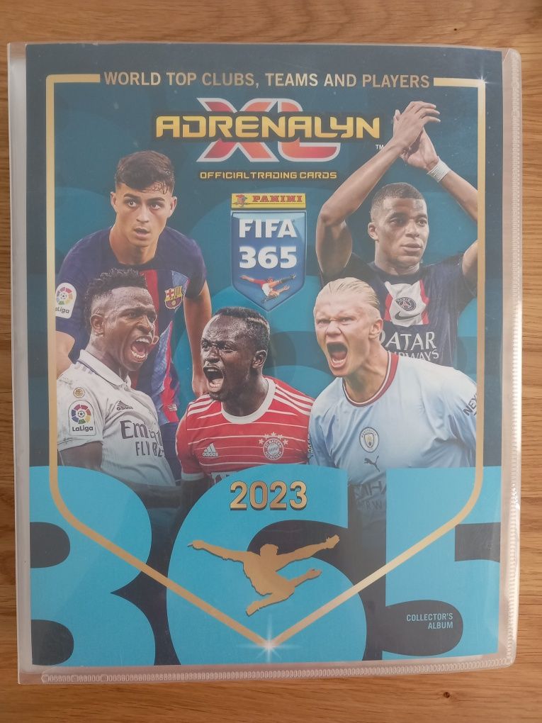 Panini QATAR 2022 i FIFA 2023