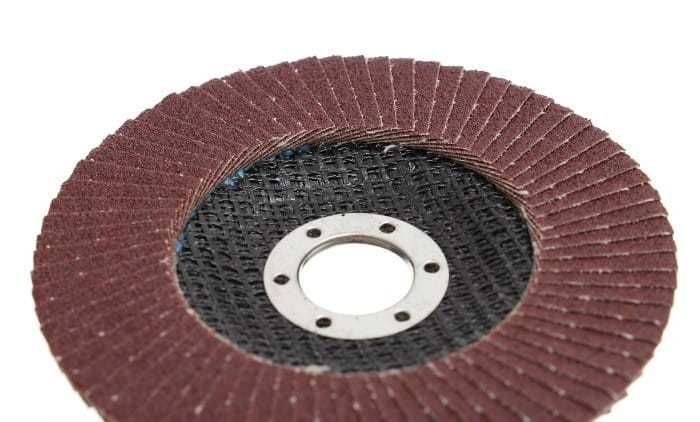 Tarcza listkowa Komplet tarcz listkowych 10szt. 125mm P100 KD968