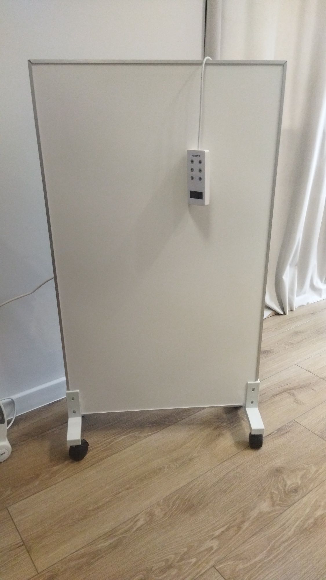 Grzejnik promiennik na podczerwień Klarstein 600W