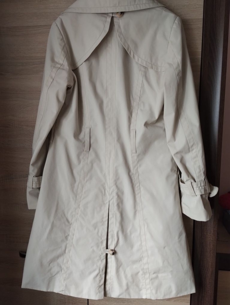 Śliczny płaszcz przejściowy H&M r.38