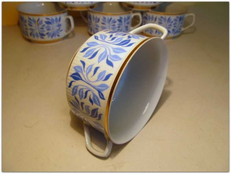 Porcelana Ćmielów Chodzież bulionówki złocone komplet 6 szt. styl Roma