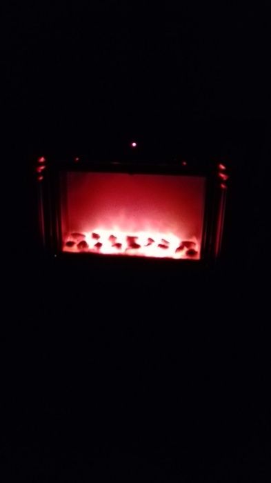 Lareira aquecedor electrica com imitação de carvao arder
