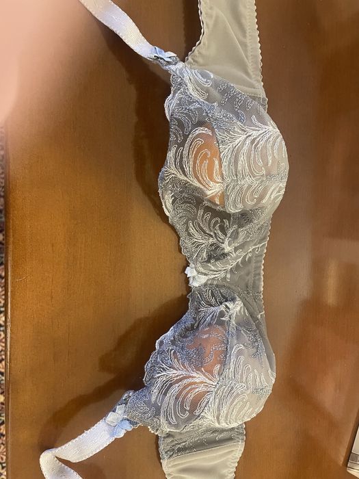 biustonosz Nessa 75 G