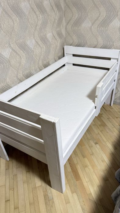 Дитяче ліжко , кровать 70х140, самовивіз