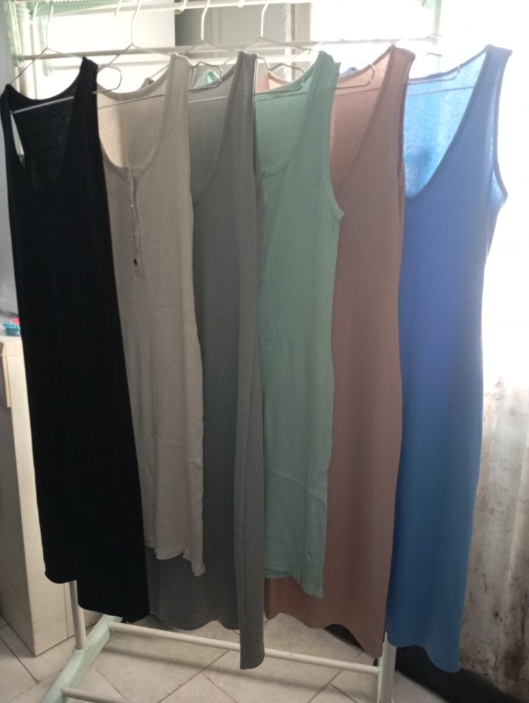 Vendo estes vestidos