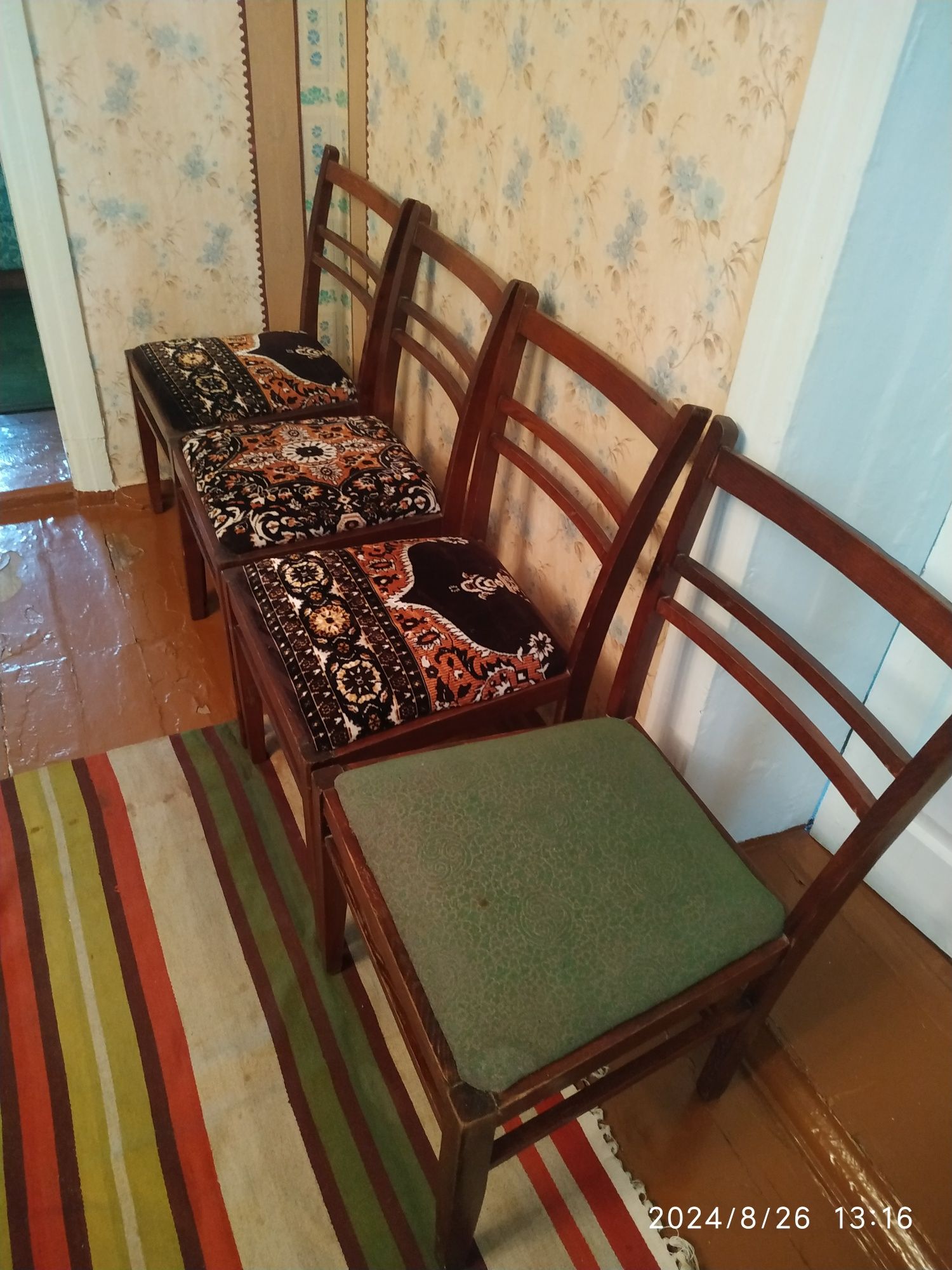 Стулья времён СССР
