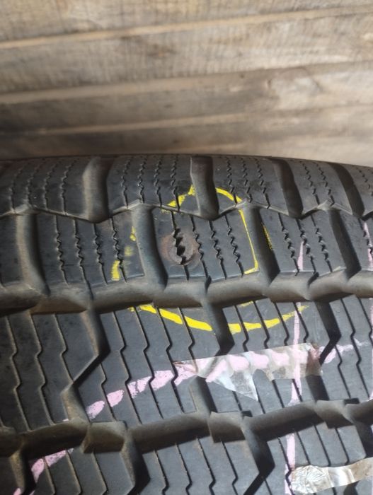 Шина 235/65/16C Continental 1шт