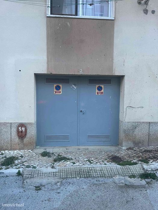 Garagem 65 m2 em Pinhal Novo