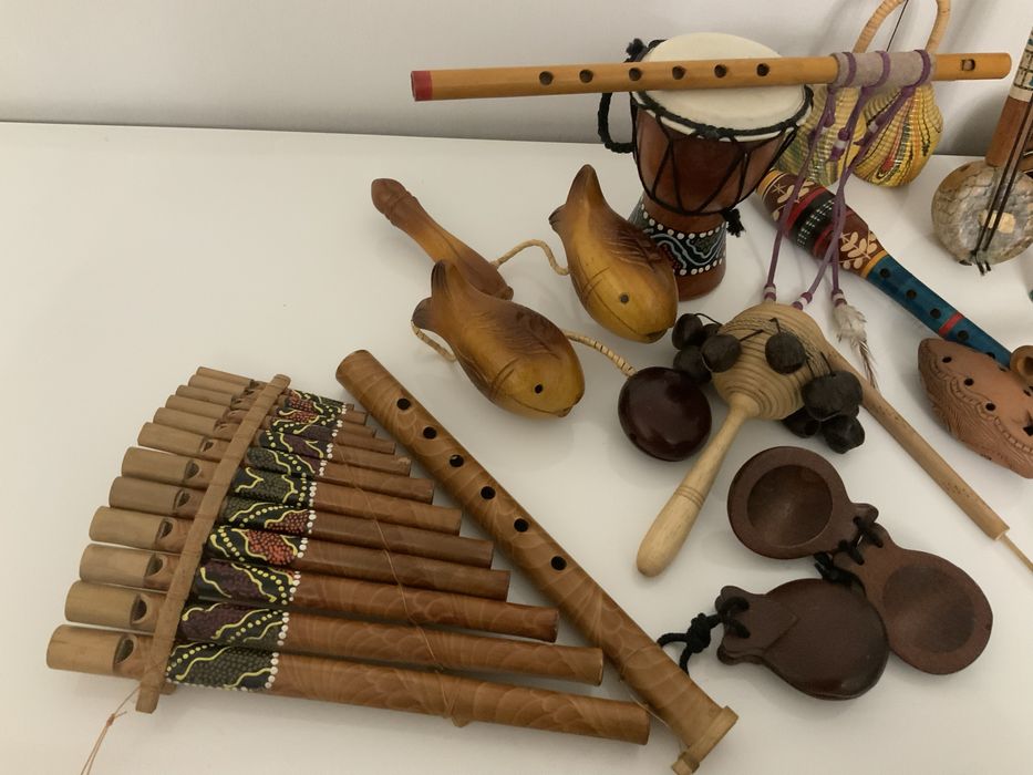 Музыкальные инструменты из разных стран