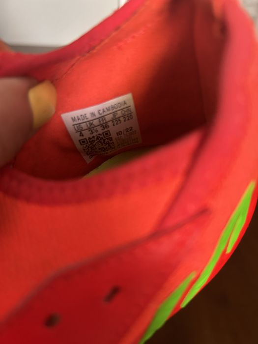 Бутсы adidas 36 размер