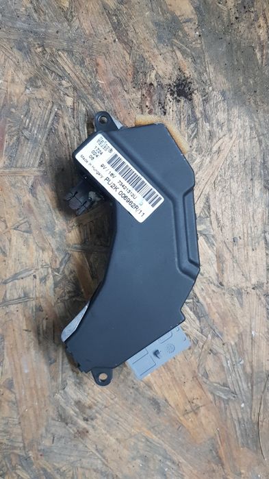 Rezystor sterownik wentylatora dmuchawy nawiewu klimy opel vectra c