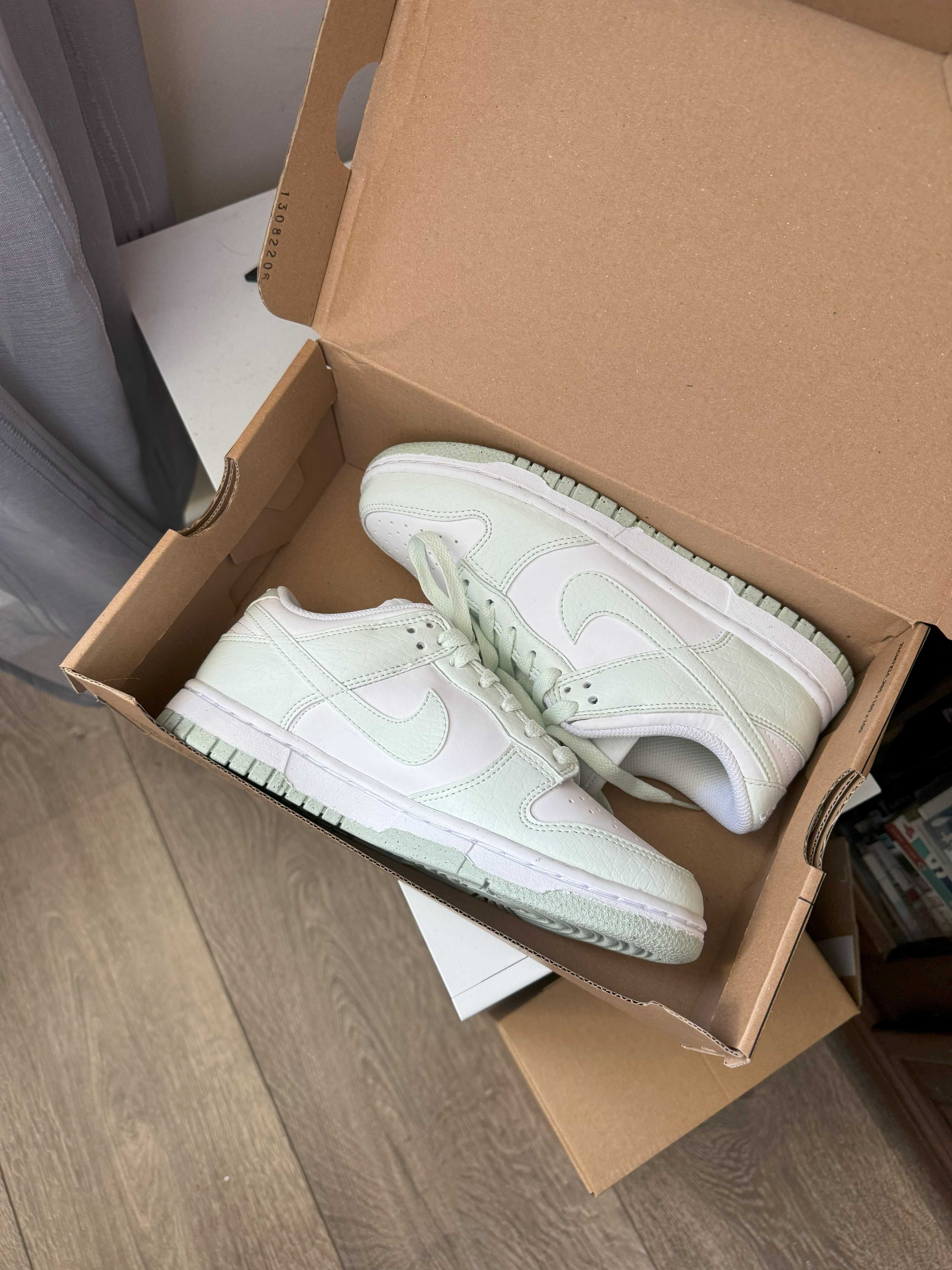 Nike Dunk Low Next Nature Barely Green "Mint"