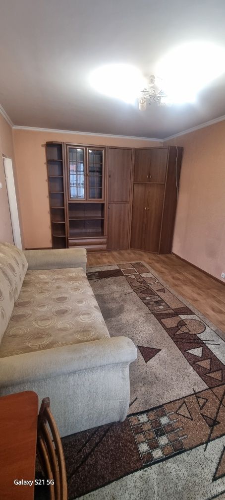 Продам 1 кімнатну квартиру вул. Лариси Руденко,8 Позняки