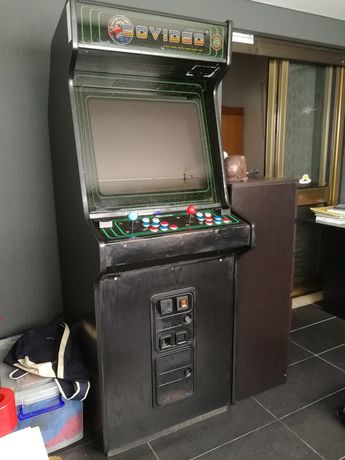 Maquina de jogos arcade retro gamer