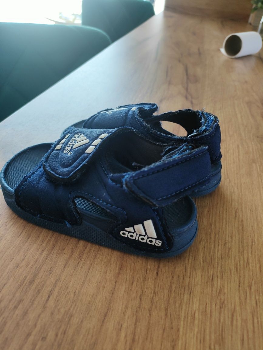 Sandałki dziecięce Adidas 21