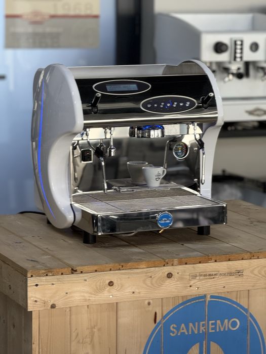 Кава, яка створює настрій – кавомашина Carimali Kiko 2