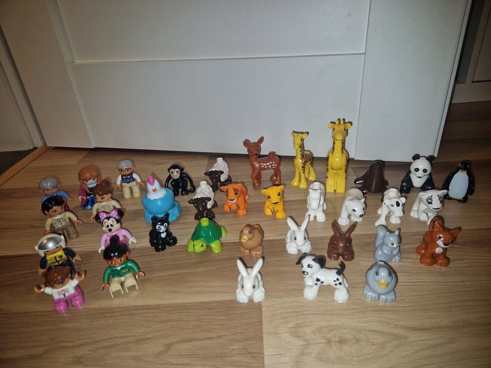 Zestaw Lego Duplo mix zwierzątka ludziki pudełko płytka