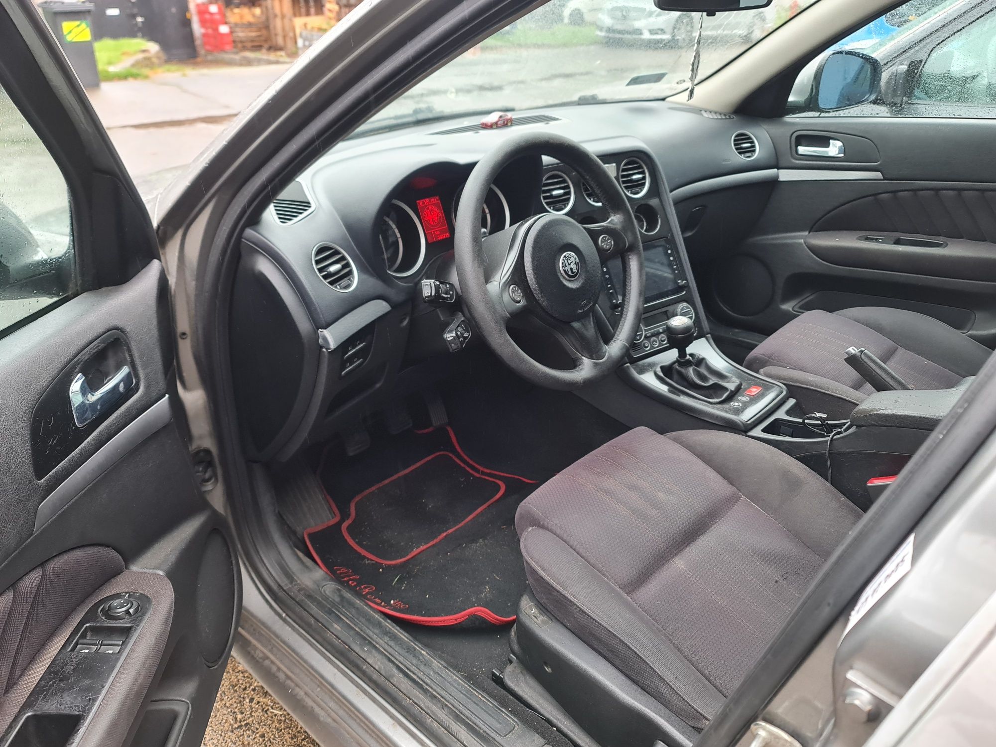 Alfa Romeo 159 1.9 JTDm 150KM sprawny