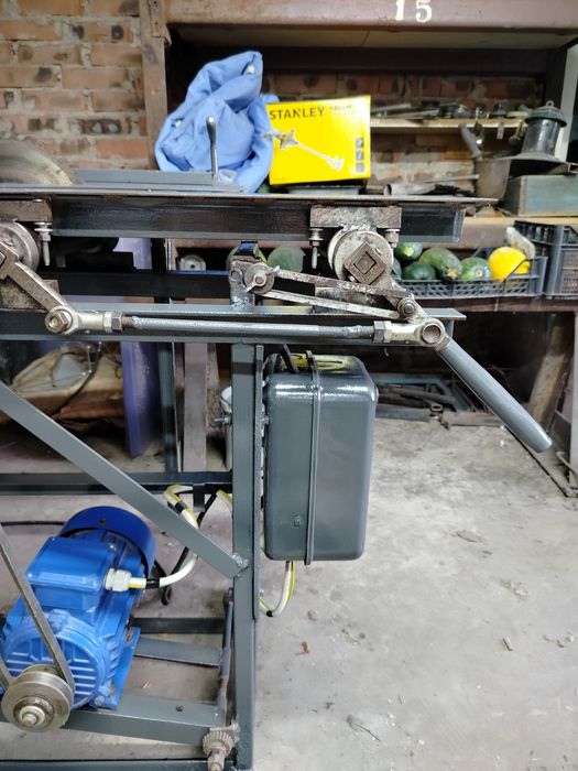 Станок деревообрабатывающий