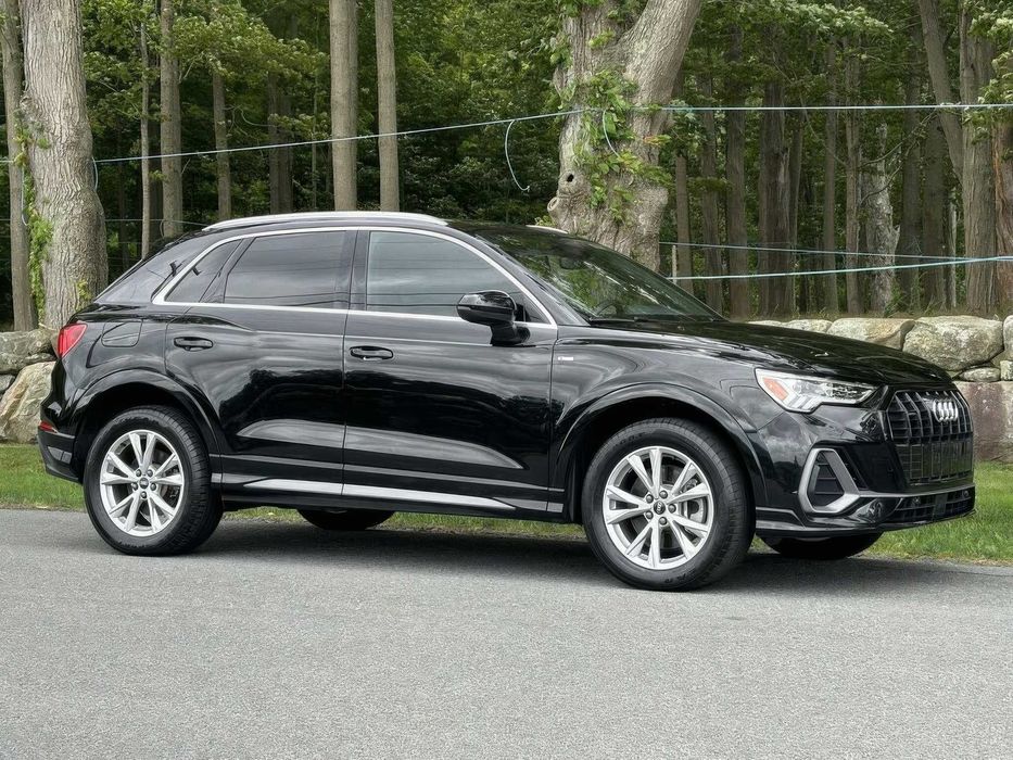 Audi Q3 quattro Premium Plus S Line      2022