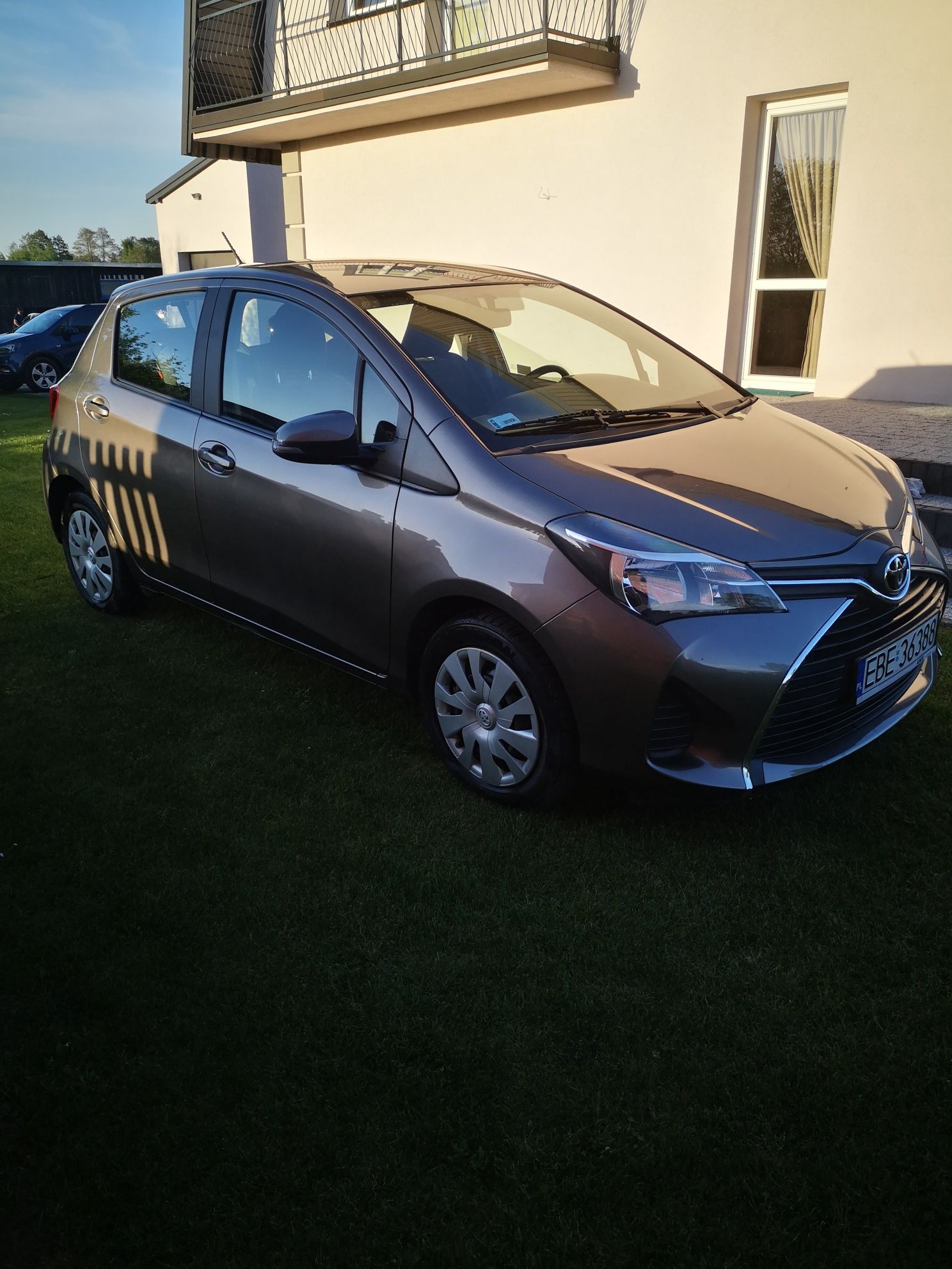 Toyota yaris 2016r od osoby prywatnej