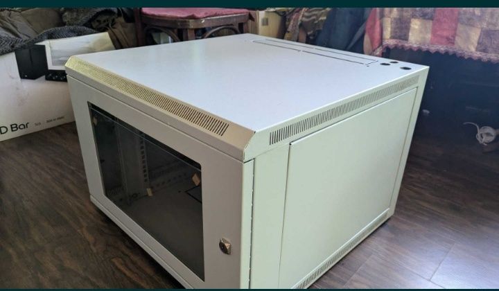Серверный шкаф продам