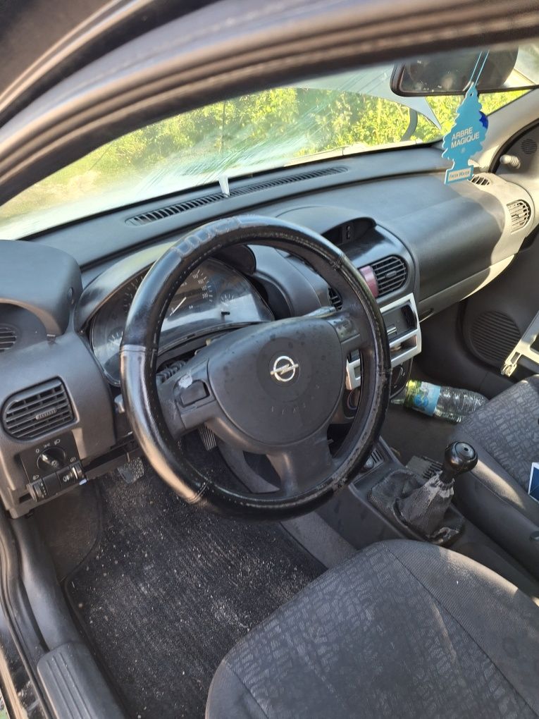 Vendo carro  urgente opel 1.7 disel isuzo negociavel