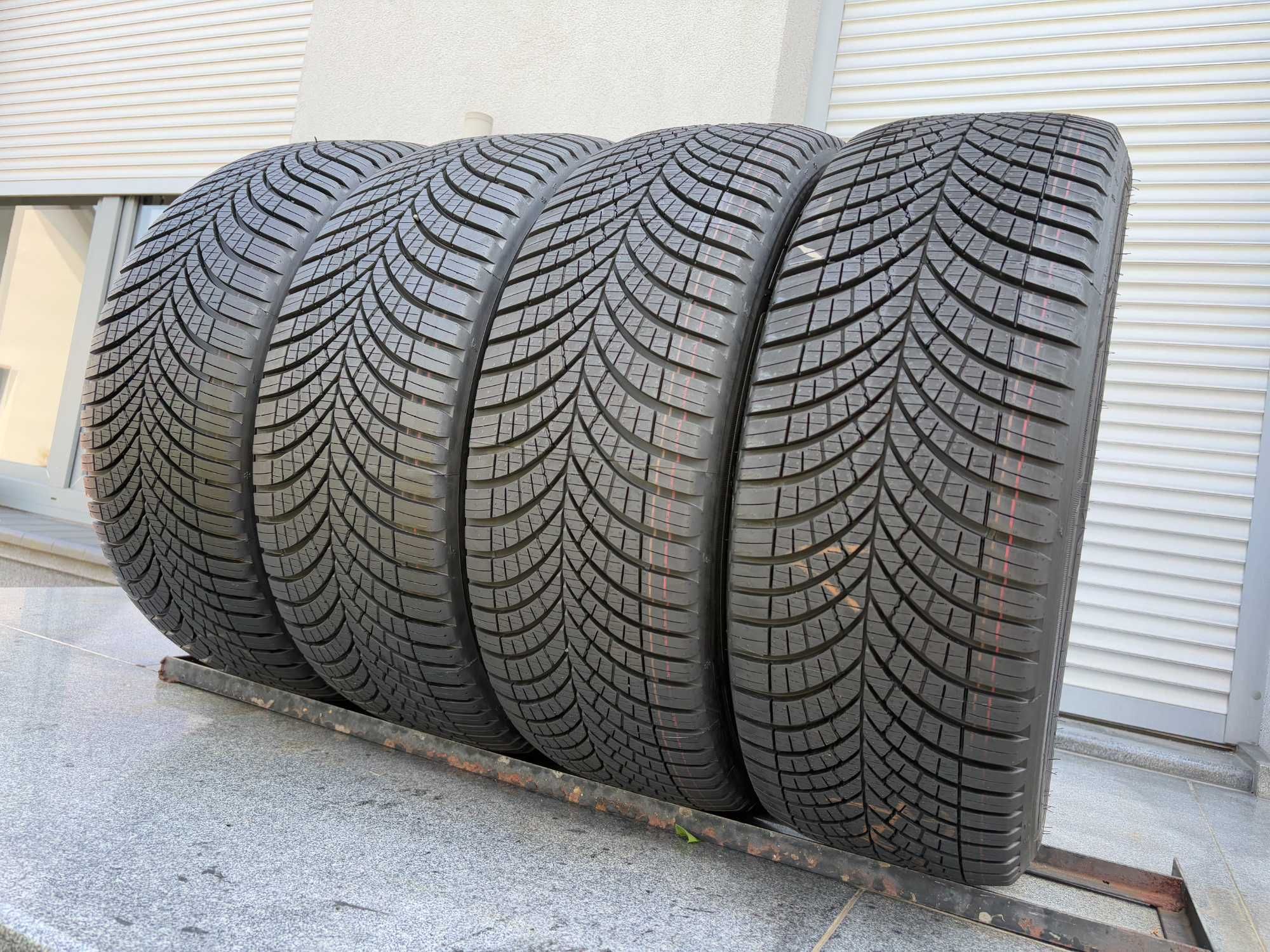 4szt całoroczne 225/55R17C BUS GoodYear DEMO 2024r 100% bieżnika 4S223