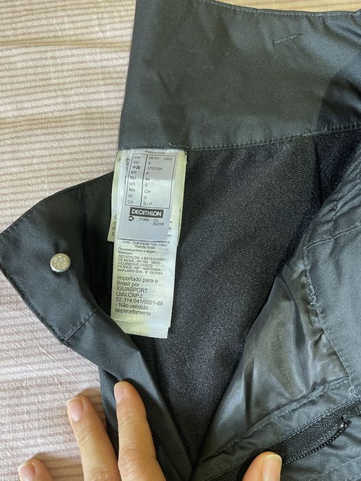 Calça para neve em preto e rosa