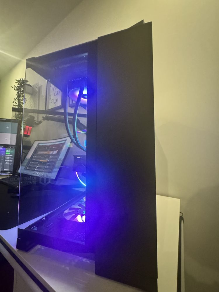 Desktop gaming Corsair-Apenas com 3 meses de uso