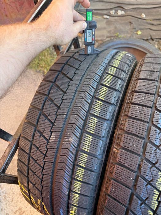 Шины БУ 215 50 R 17 Bridgestone blizzak VRX  Зимни комплект