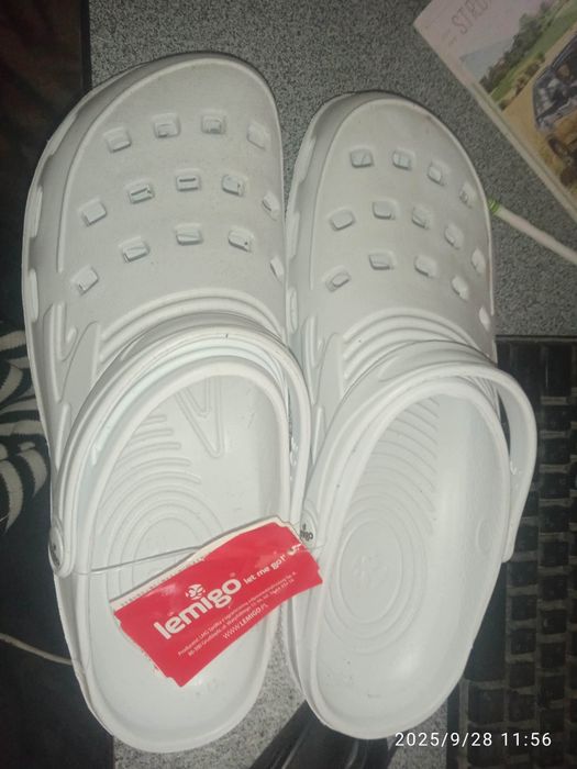 Крокси Білі, сабо білі, крокси медичні, крокси 44 розмір