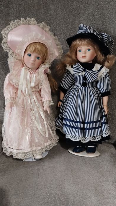 Lalki kolekcjonerskie z porcelany 2 sztuki duże 40 cm z podstawkami