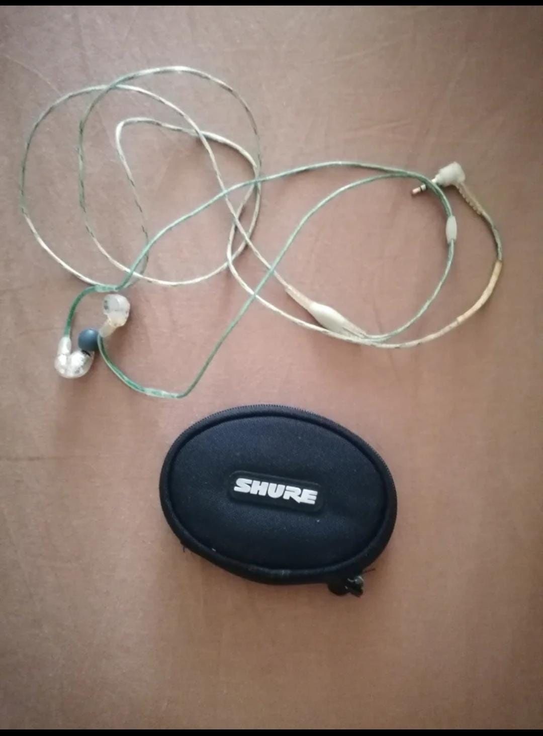 In ears marca Shure