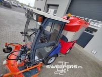 Hako 1200 Kosiarka 4x4 kosz na trawę 1.8m3 jak kubota profihopper