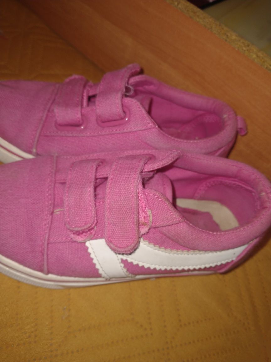 Buty dla dziewczynki Sinsay