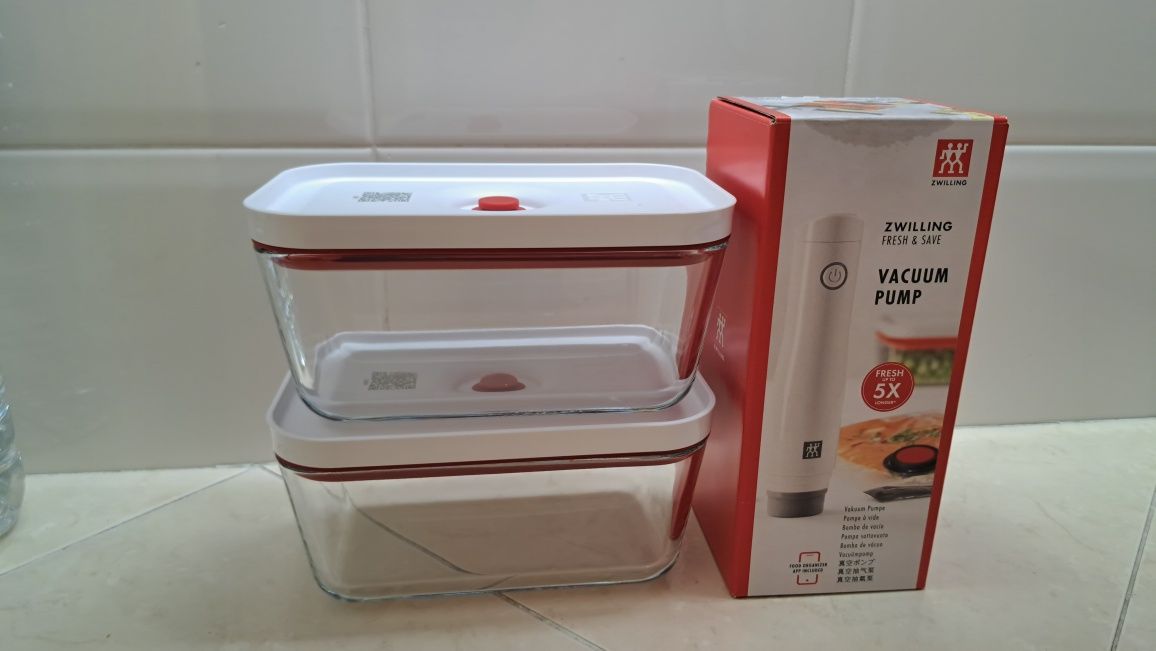 Conjunto de recipientes e Bomba de vácuo Zwilling