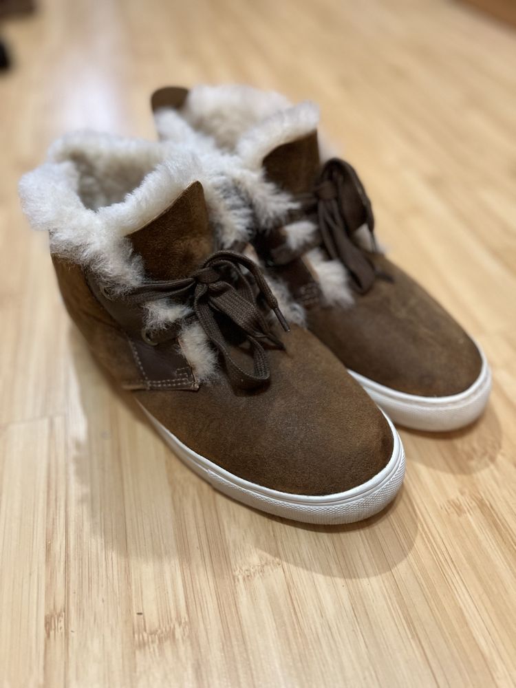 Теплі зимові черевики