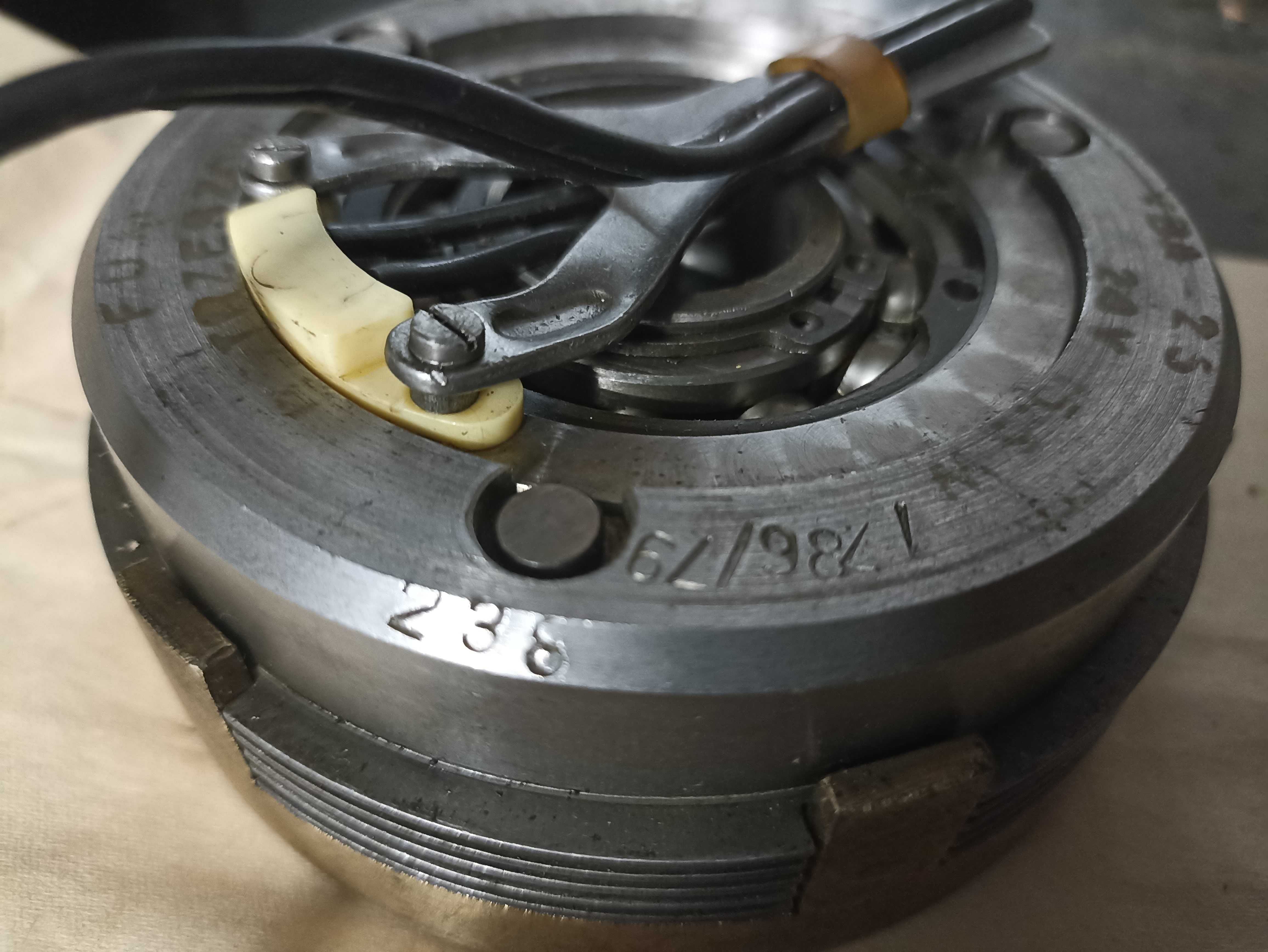 Sprzęgło elektromagnetyczne VBA25