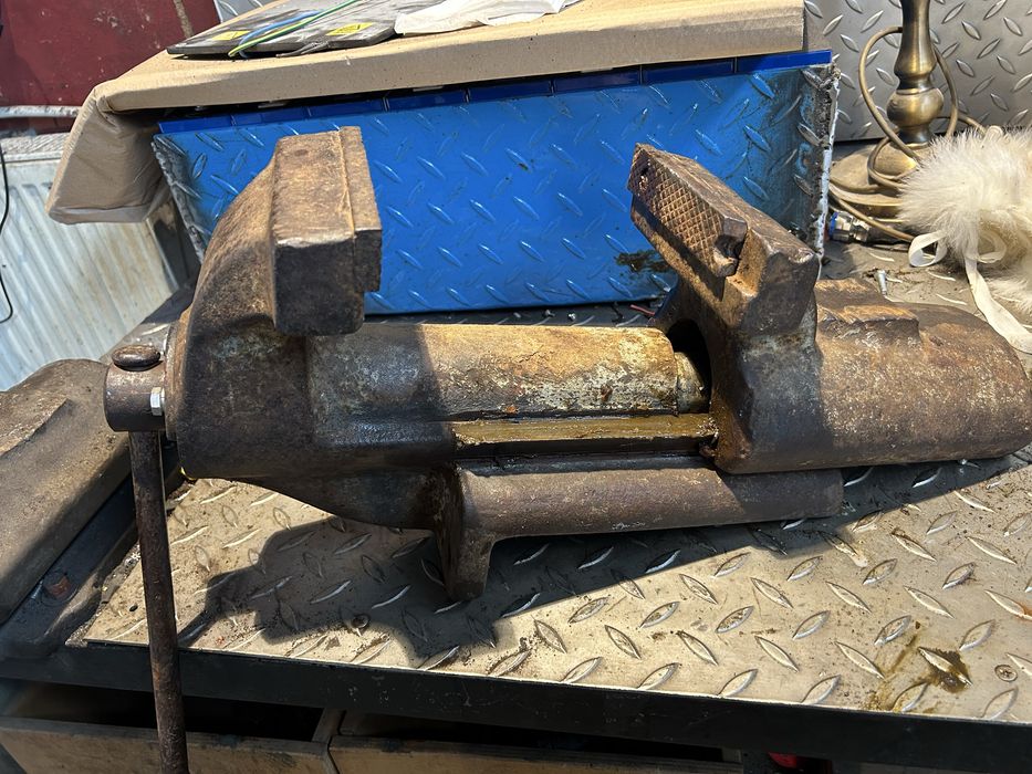 Imadło stare solidne 34kg