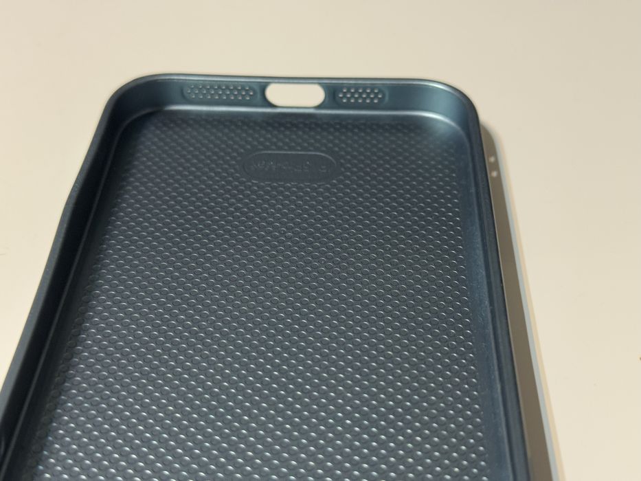 Nowe etui iPhone 15 Pro Max
