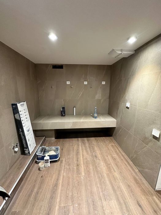 Плиточник,плиточник,ремонт,укладка.