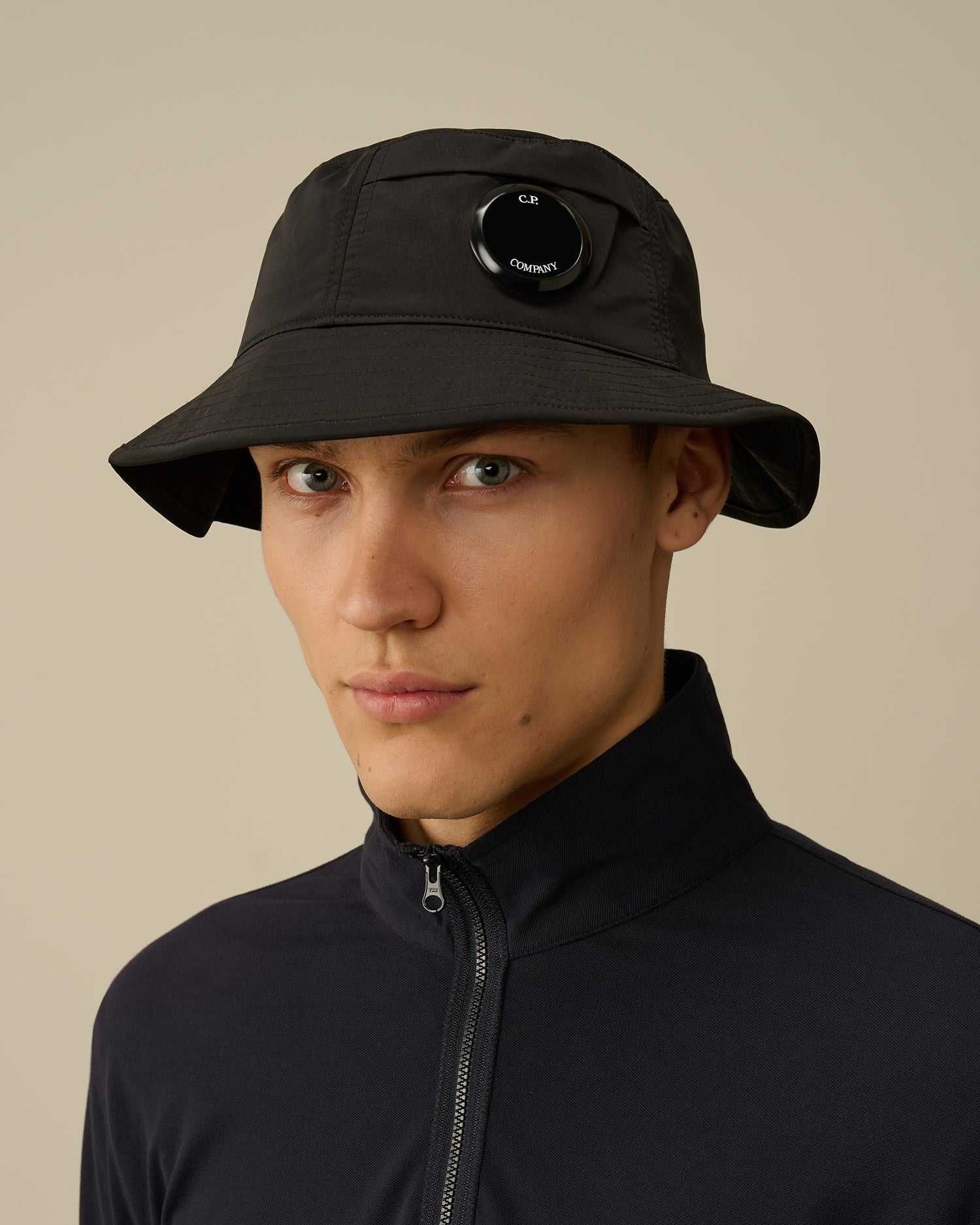 Панама C.P. Company Chrome-R Bucket Hat Black