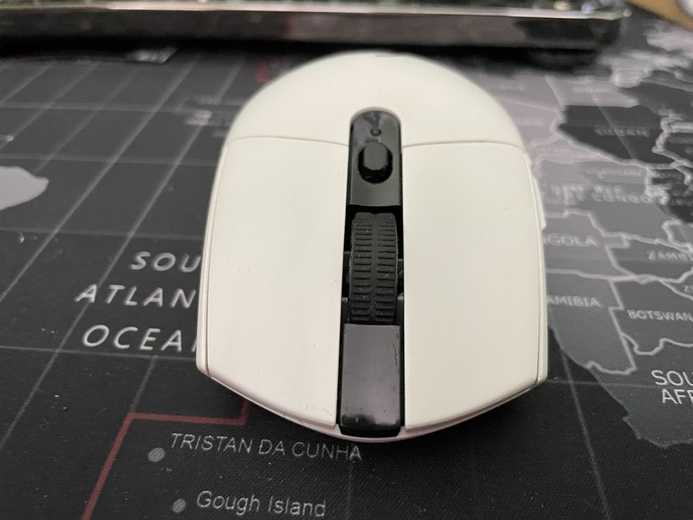 Myszka bezprzewodowa gamingowa Logitech G305 biała