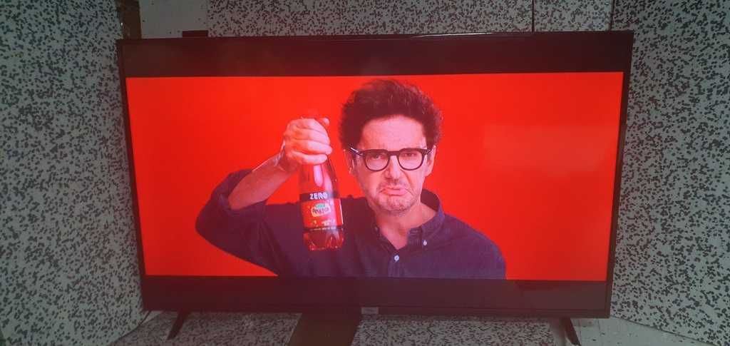 TV Led TCL  55 cali Smart fi-wi dvbt2 hevc 4K UHD