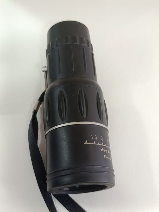 Монокуляр Bushnell "16×52 66m/8000m"