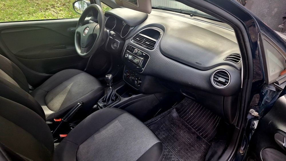 Fiat punto evo . LPG  16zl=100km w mieście