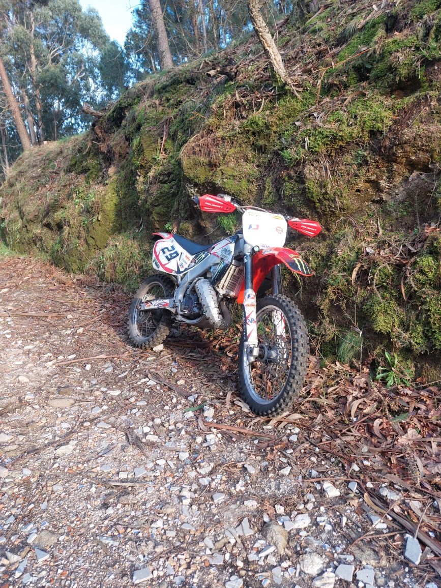 Vendo honda Cr125 de 1998