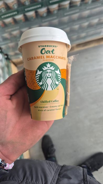 Kawa Starbucks ze slomką