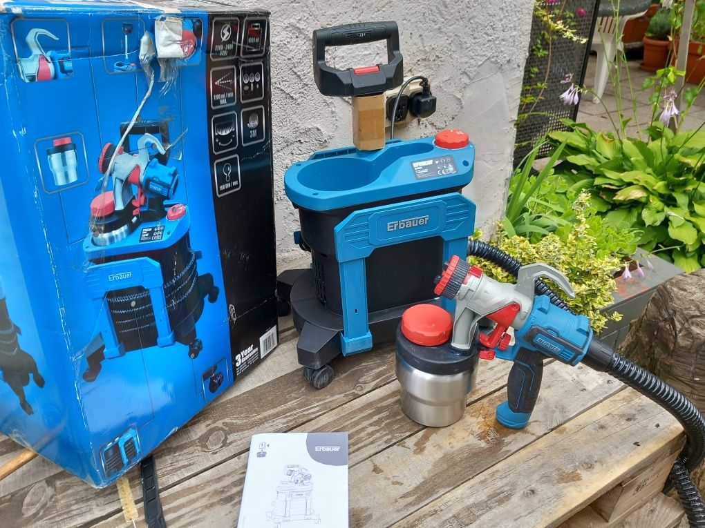 Pistolet agregat do malowania Erbauer 800 W